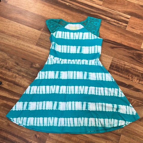 Girls green soda brand dress. Size 7/8. NWT. - Picture 1 of 2